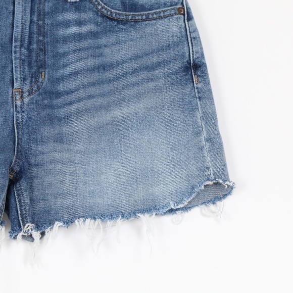 Madewell The Perfect Jean Short - Picture 4 of 8